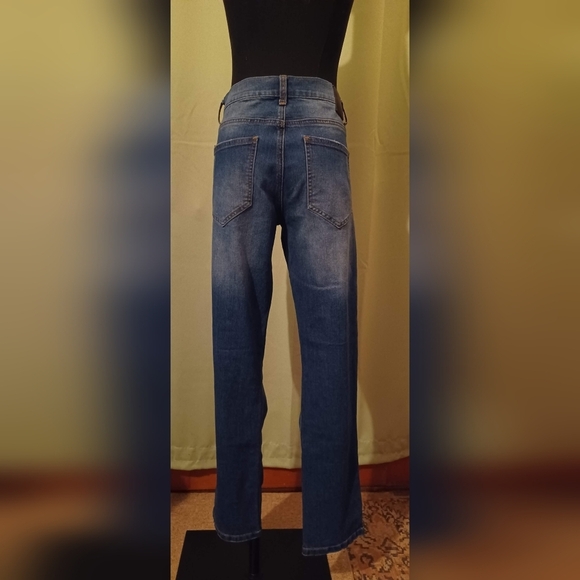 A Request Premium Mens Blue Denim Jeans - Picture 2 of 8